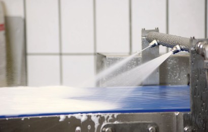 Підготовка харчових виробництв до літніх піків: Конвеєрні стрічки та підшипники, що не бояться миття під тиском