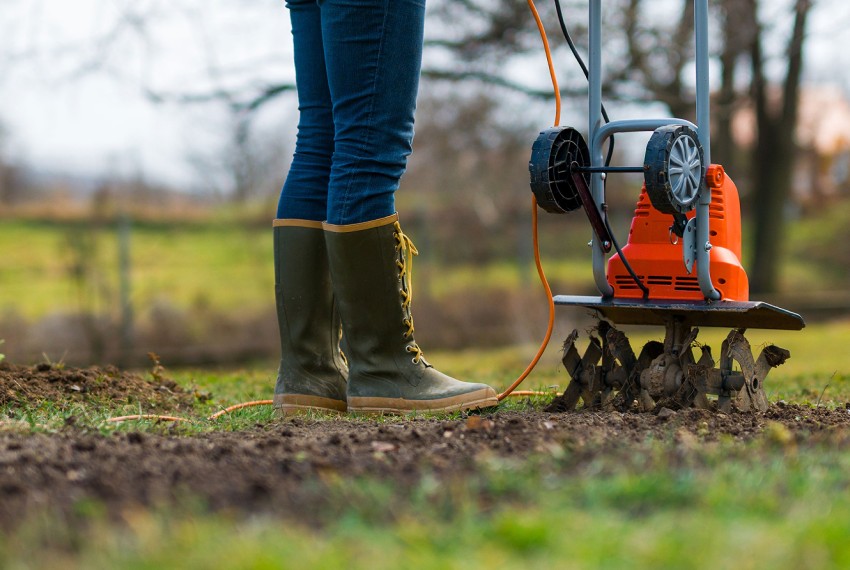 Як вибрати культиватор для дачі: електричний, бензиновий чи ручний