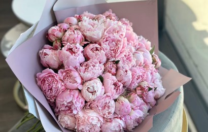 Монобукети: чи може букет з однієї квітки стати повноцінною композицією