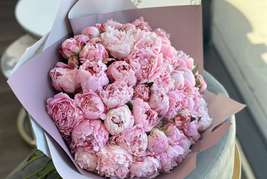 Монобукети: чи може букет з однієї квітки стати повноцінною композицією